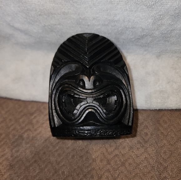 Hawaiian CoCo Joe Tiki Lava Signed and Numbered Napkin Holder - Picture 8 of 10